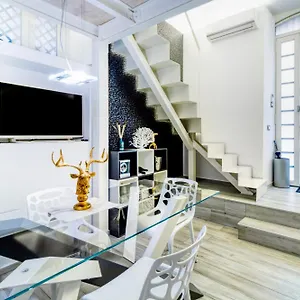  Apartament Stesicoro Exclusive House Włochy
