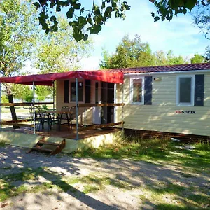 *** Kompleks wypoczynkowy Pisak - Mobile Homes By The Sea Chorwacja